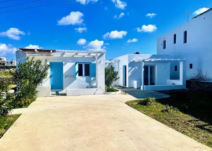 La Villa Rooms